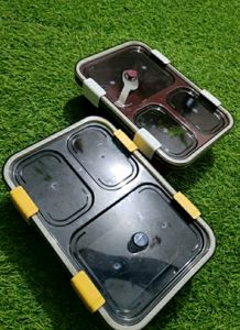 "SAI Tokyo Lunch Box - Buy 1 Get 1 Free - 3 Compartment 1000 ML Plastic Lunch Box (Red + Blue)"