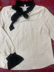 Chic Bow Neck Cream Blouse