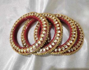 🆕️ Exquisite Kundan Bangle Set
