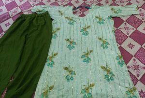 Women's Ethnic Kurta Set with Pants