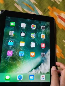 iPad 4th Generation Original