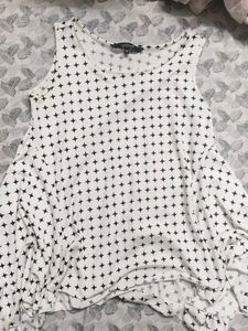 Stylish White & Black Star Print Top