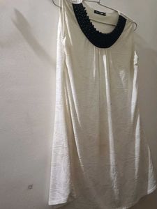 White Sleeveless Dress