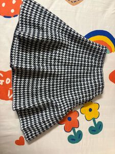 Houndstooth Skirt