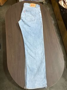 Light Wash Denim Jeans