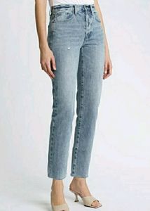 👌 DISTRESSED SKINNY JEANS