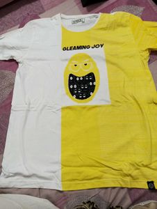 Graphic Print Tee
