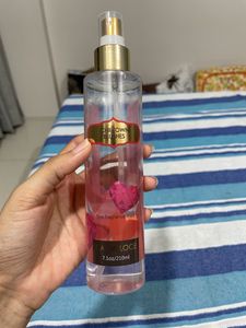Ital Veloce Chii Town Blushes Mist