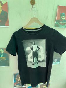 Michael Jordan 23 T-Shirt  (T552)