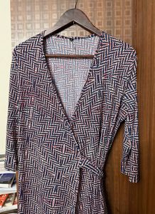 Patterned Wrap Dress🩵
