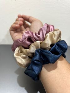 Satin Scrunchie (Set of 3)
