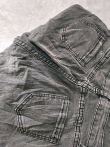 Denim Jeans with Pearl Embellishments