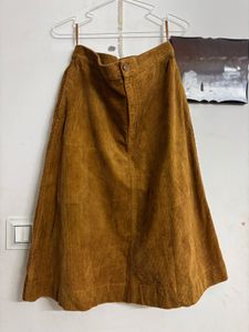 Uniqlo  Midi Skirt