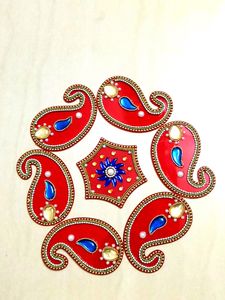 Acrylic Kundan Rangoli