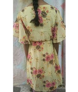 Floral Printed Dress – Elegant &amp; Stylish