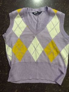 Dressberry sweater