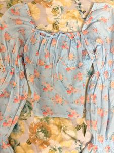 Blue Floral Puff Sleeve Top
