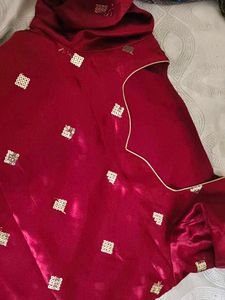Elegant Red Kurta with Gold Embellishments