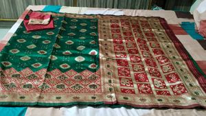 Elegant Green &amp; maroon banarasi Sari with blouse