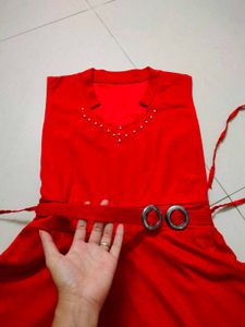 Red Sleeveless Midi Dress