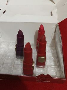 4 Lipstick Combo