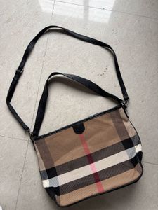 Nova Check Shoulder Bag