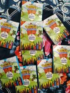 Colour Pencils Set