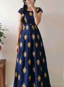 Beautiful navy blue gown for festivals