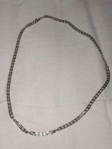 Elegant Silver Tone Chain Necklace
