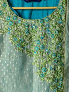 Elegant Embroidered Kurti 1 Taime Used