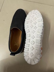 Black Slip-on Casual Shoes