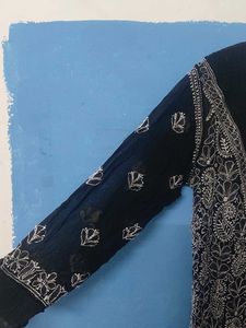 Elegant Black &amp; Wh
