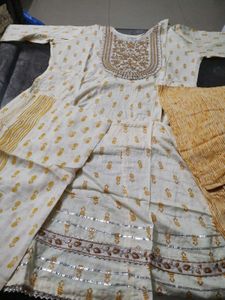 Elegant Embroidered Kurta Set
