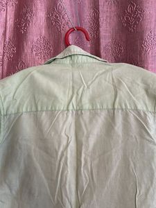 Tommy Hilfiger Men's Classic Fit Shirt