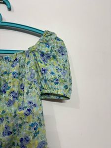 Floral Print Off-Shoulder Puff Sleeve Top
