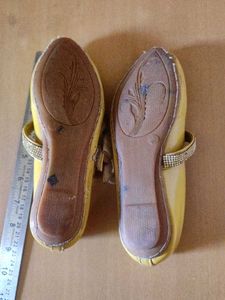 Ballerinas yellow and charming with Embellishments