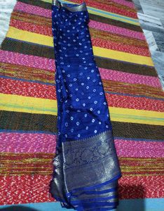 kanjivaram bandhani saree