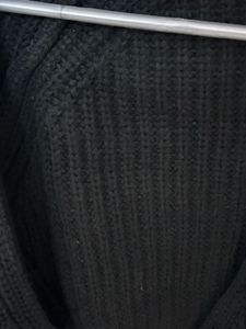 Black Cropped Knit Cardigan
