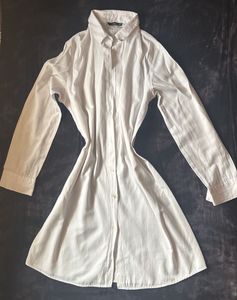 Chic White Oversized Shirt Dress