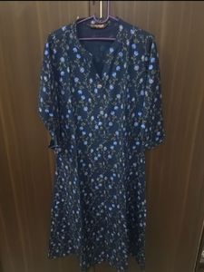 Elegant Dark Blue Floral Print Kurta