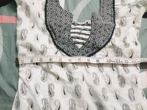 Elegant White Kurta with Printed Pants