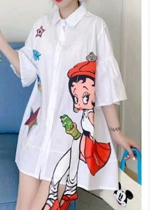 Betty Boop Graphic White Tunic Top