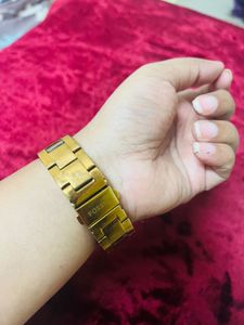 Authentic Fossil Rose Gold Watch with Crystals