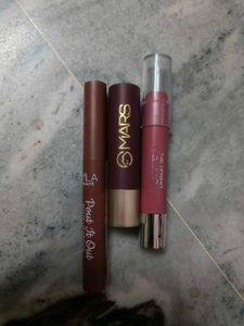 Lot of 3 Lipsticks