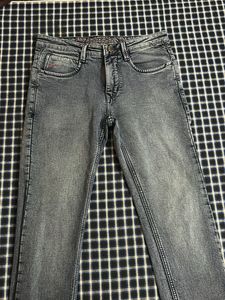 Stylish Gray Denim Jeans