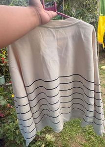 H&amp;M Cream Striped Crewneck Sweatshirt