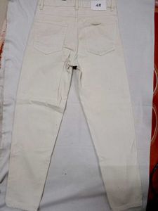beige oldmoney classic jeans/ ONLY MONEY NO COINS