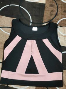 Stylish Black & Pink Sleeveless Top