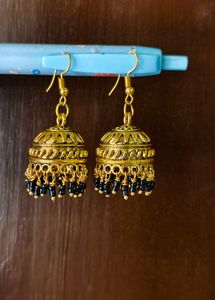 Elegant Gold Jhumka Earrings with Black Beads
