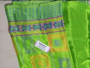 Perrot Green Pure Silk Saree